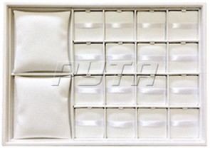 Дисплей с округлыми краями для 16 шармов/подушечки 47х47х3 мм./ленточка/фиксатор для ленты/петелька/2 подушки для браслетов 95х98 мм.